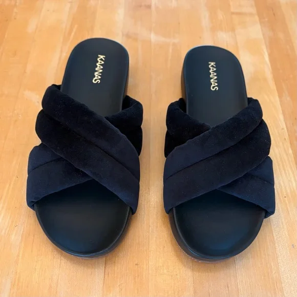 Kaanas Sintra NEW Black Fuzzy Slide Wedge Sandals Plush NEW luxe high quality - Picture 4 of 15
